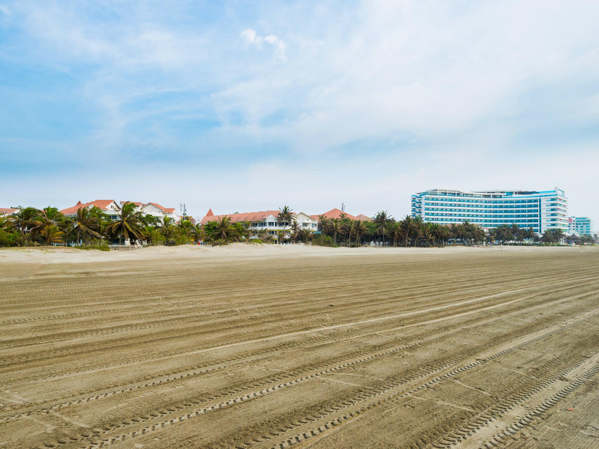 Hotel Las Americas Casa De Playa Cartagena Εξωτερικό φωτογραφία Boca Raton Resort